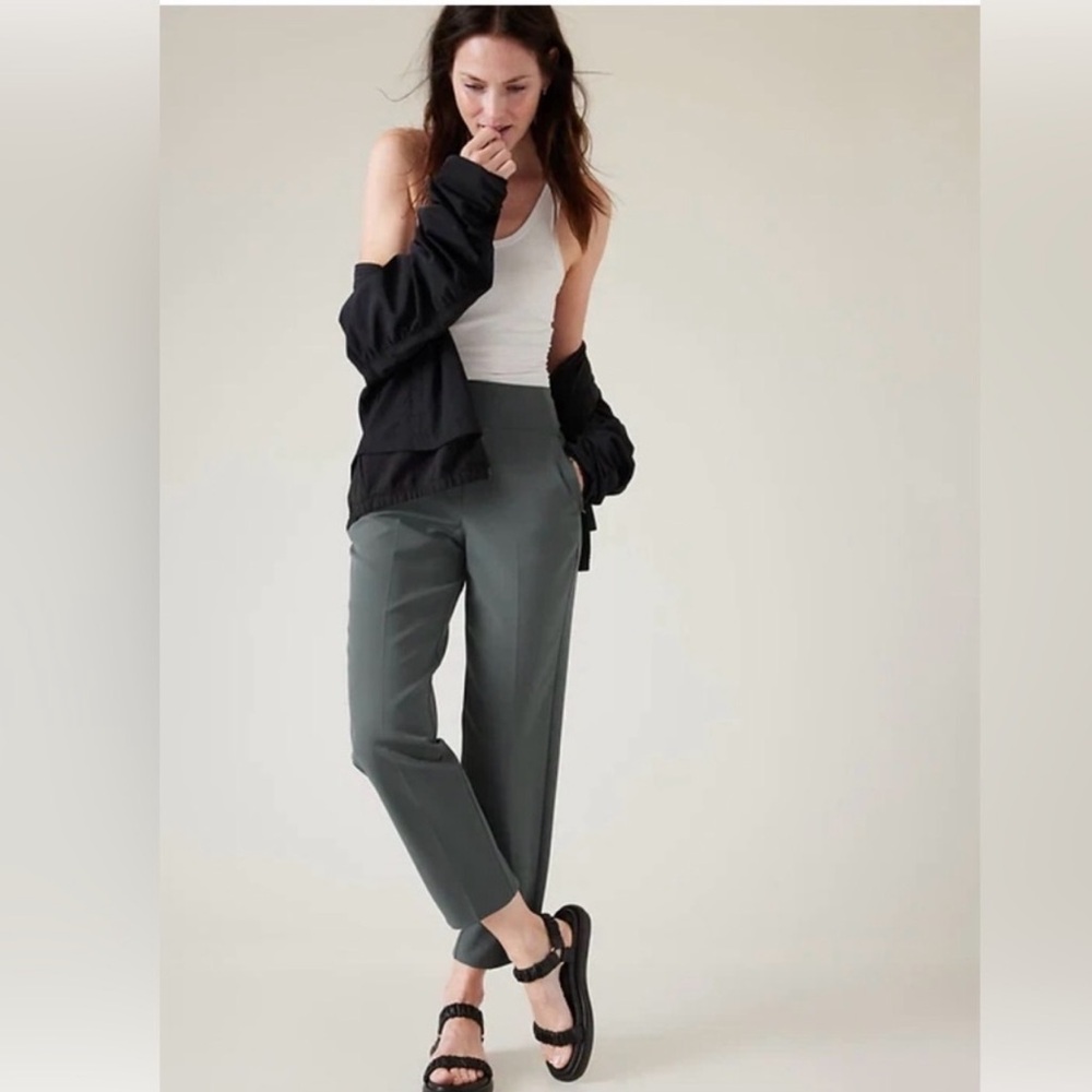 Athleta Endless High Rise Pant | Bali Green | Size 20 | Travel Work Stretch Pant